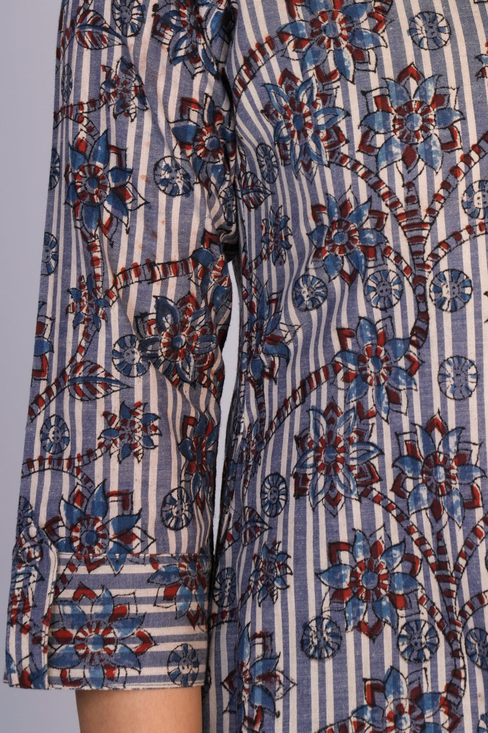 Image of Grey Blue Kalamkari handblock printed kurta